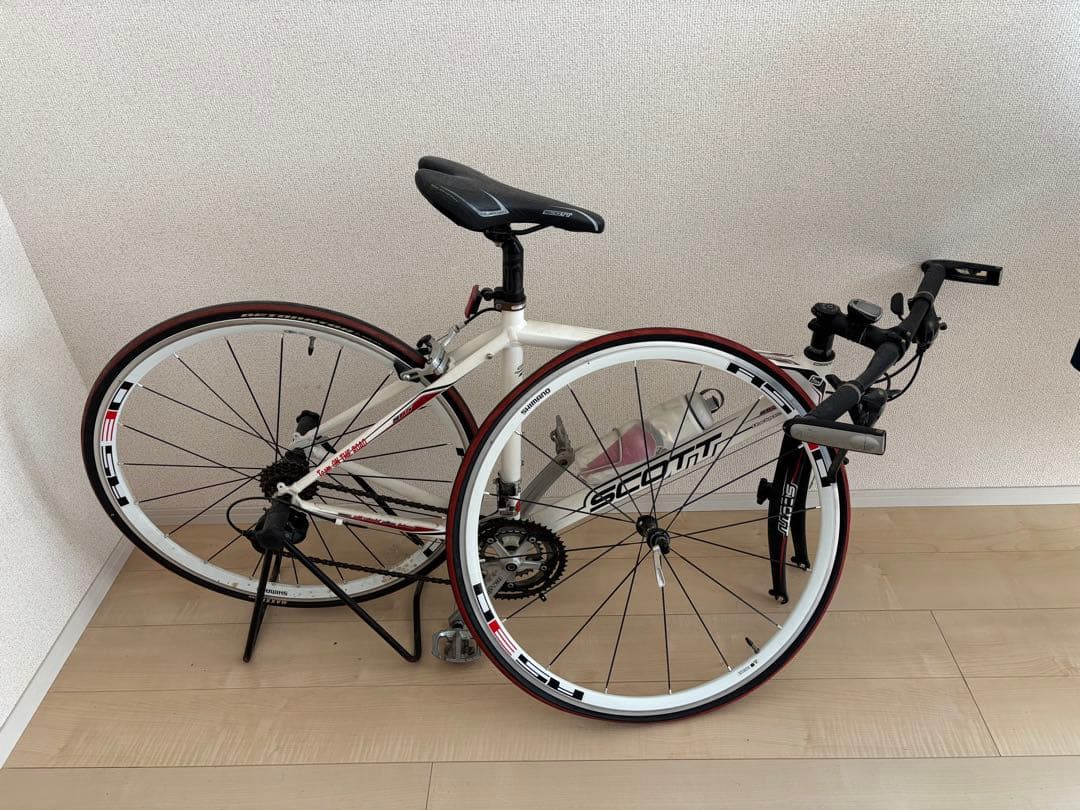 SCOTT クロスバイク 700C ホワイト　室内保管
