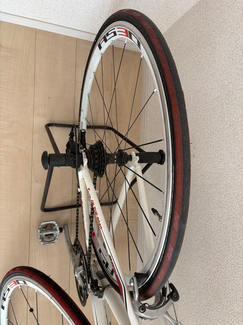 SCOTT クロスバイク 700C ホワイト　室内保管