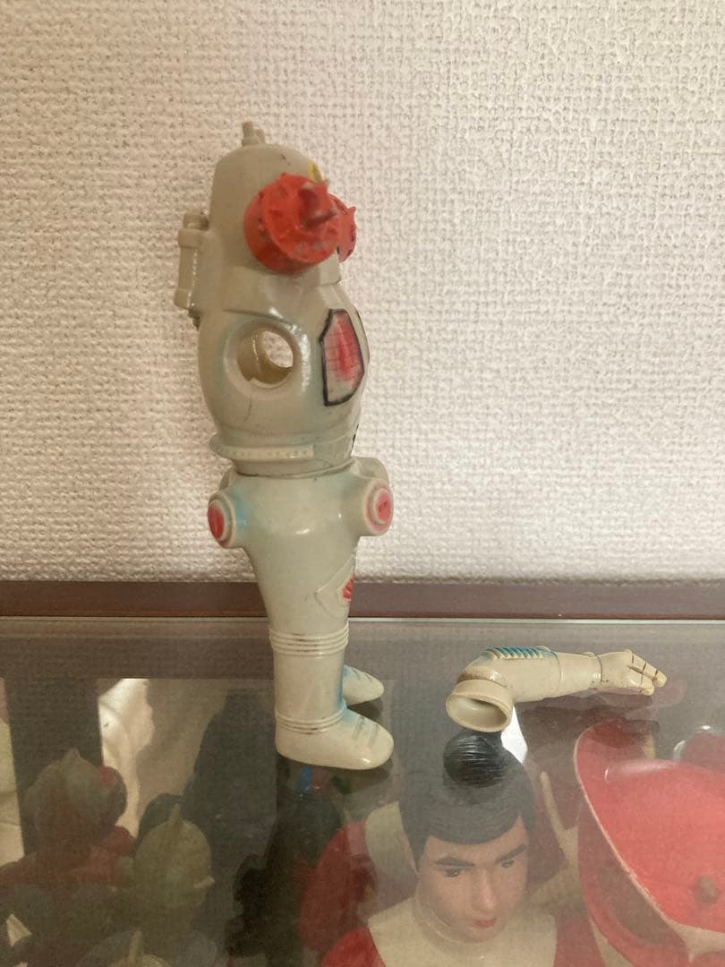 ブルマァク　キングジョー　当時品　右腕欠損品