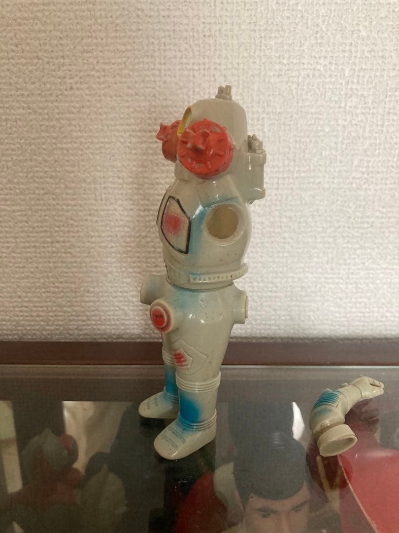 ブルマァク　キングジョー　当時品　右腕欠損品