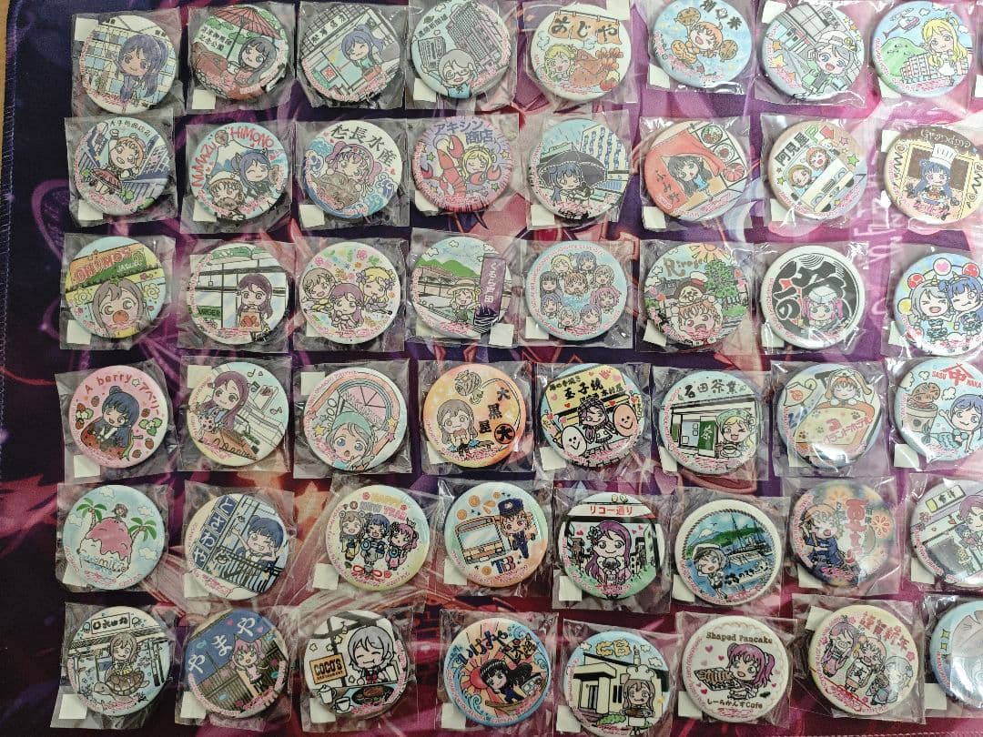 ラブライブ　サンシャイン　まち歩き缶バッチセット