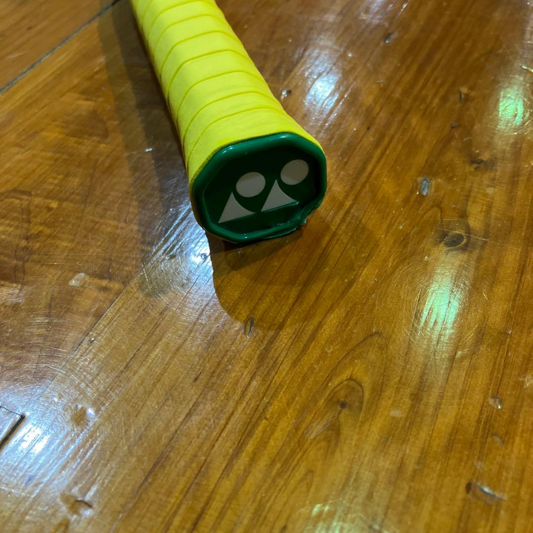 ヨネックス　ナノフレア1000GAME 【早い者勝ち】　割れ・折れなし