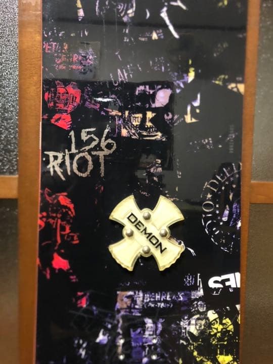 サロモン RIOT 156