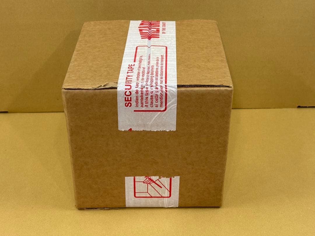 新品未開封!! MTG FINALFANTASY 統率者 コレクター版 英 4種