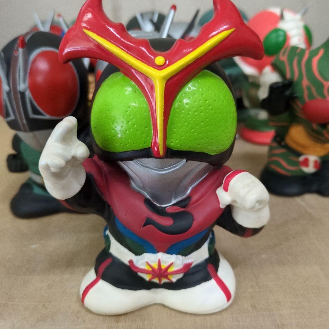 仮面ライダー貯金箱