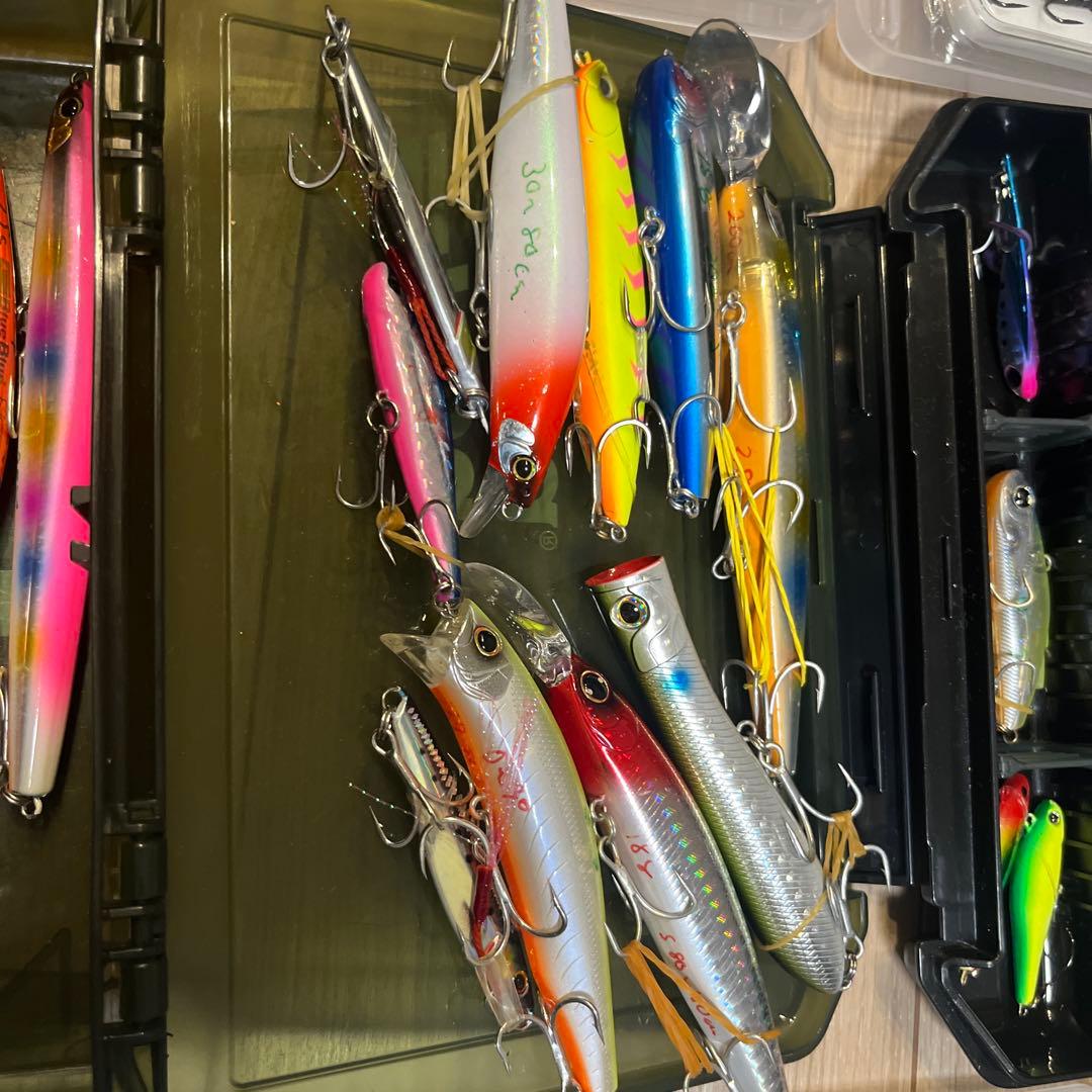 シーバスルアーセット。新品もあります。38本以上