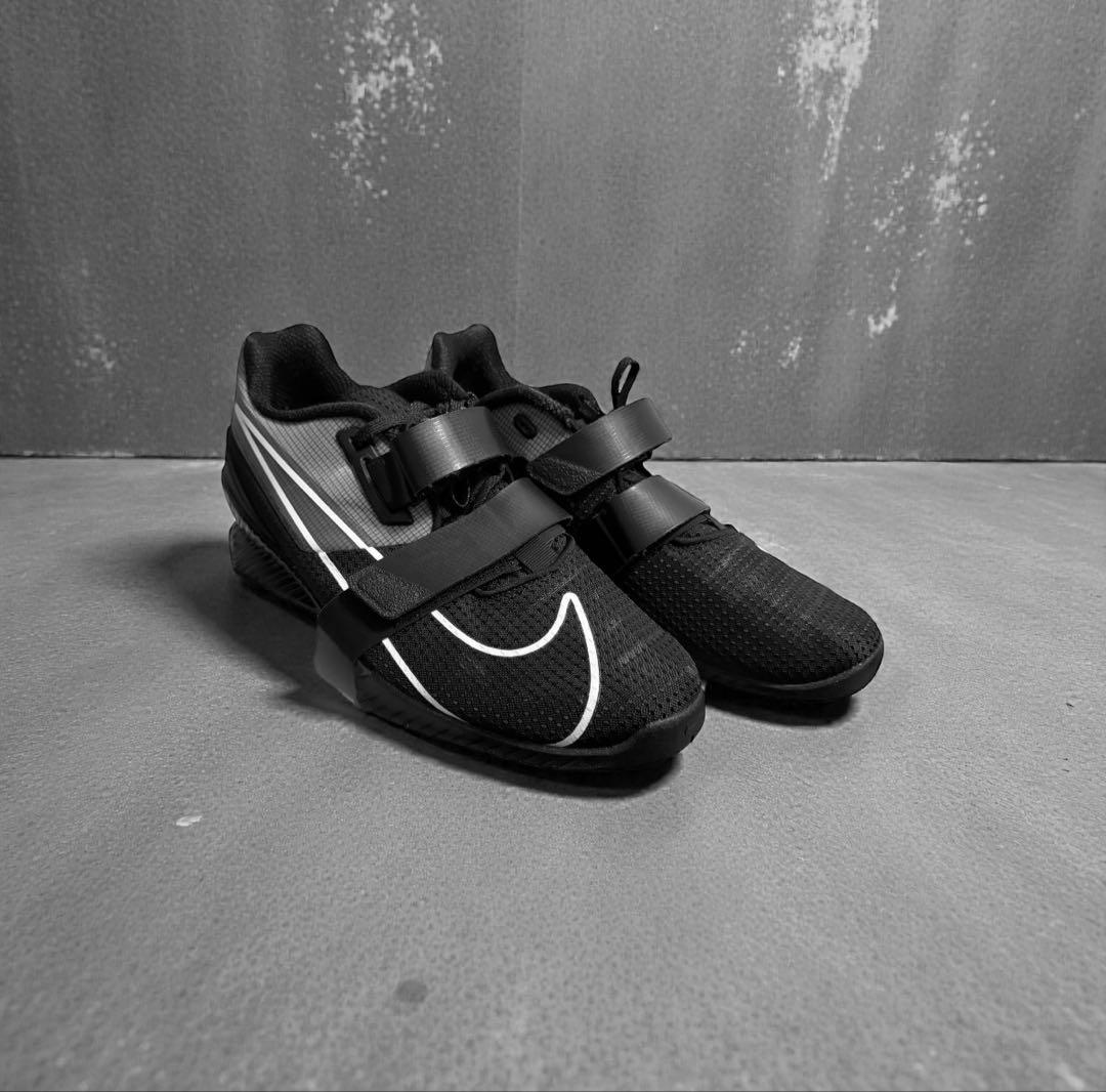 ロマレオス4　29.5cm 早いもの勝ち