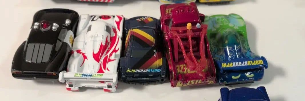 カーズ ミニカー 24台セット