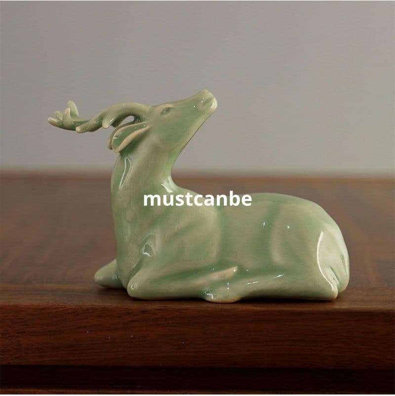 天青釉陶磁器 鹿 茶台茶寵 書房文鎮 書斎博古架 装飾品 工芸品 置物