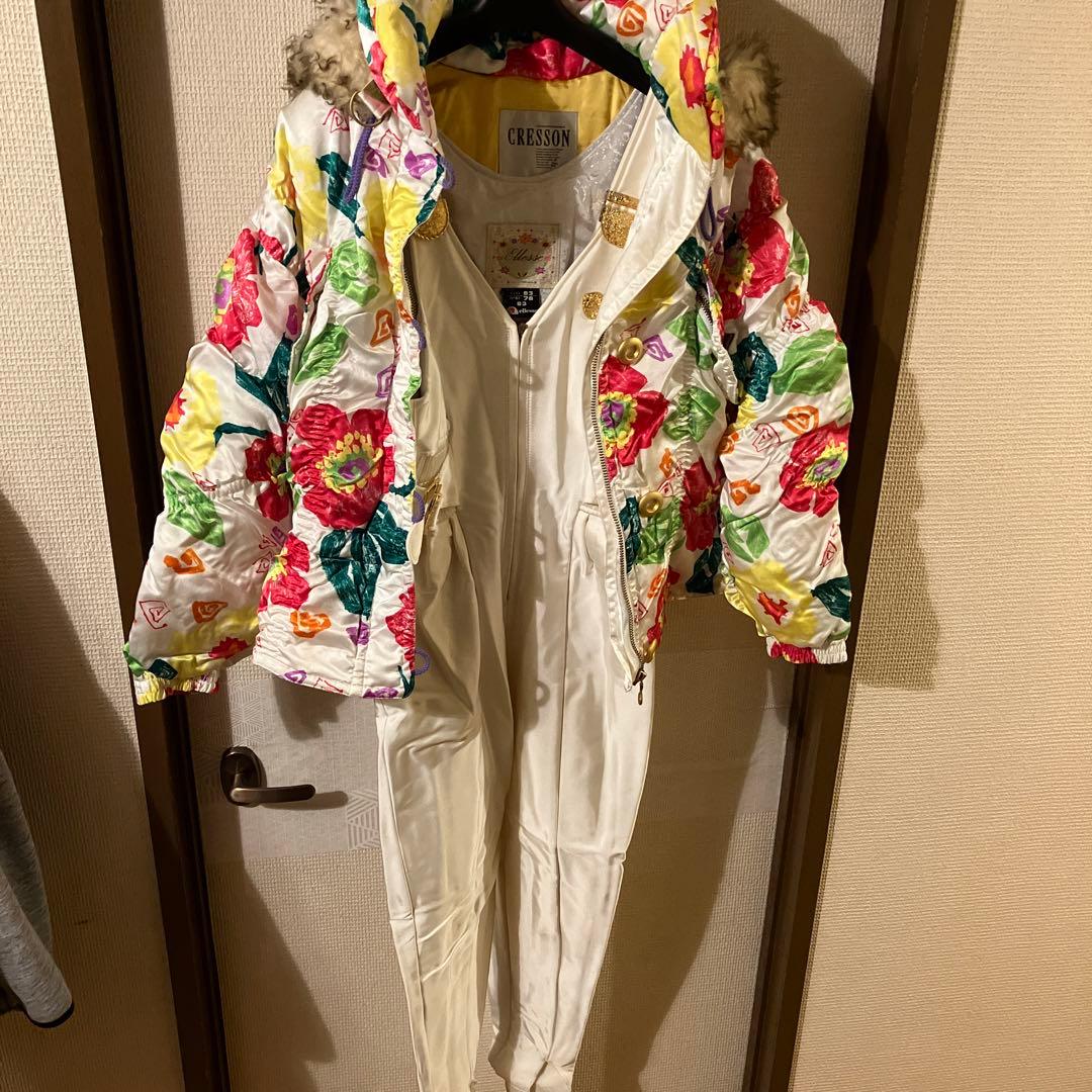 スキーウェア、スパッツ