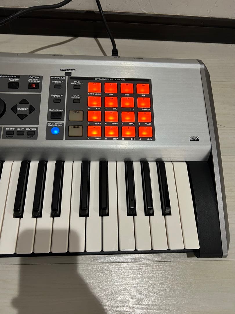 Roland ローランド FANTOM X6 シンセサイザー