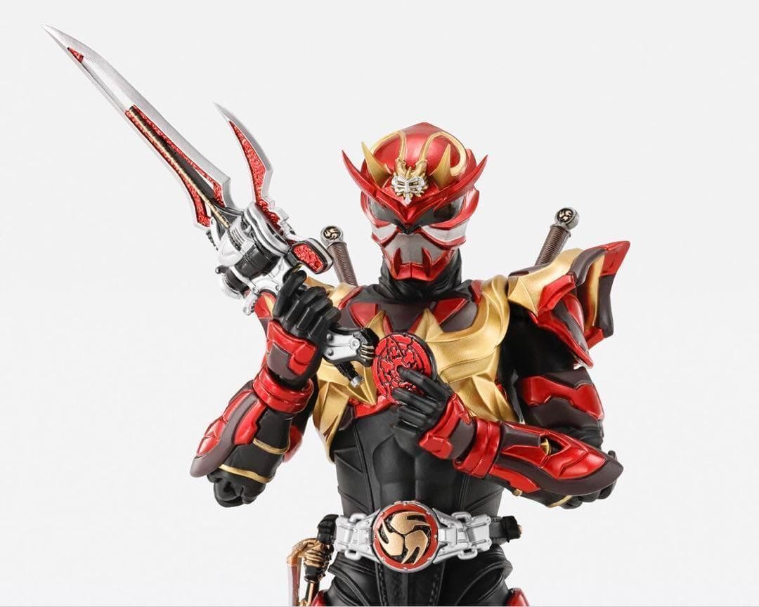 【新品未開封】S.H.Figuarts（真骨彫製法） 仮面ライダー装甲響鬼