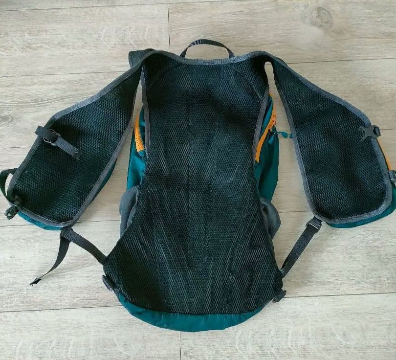 mont-bell アングラーパック 15　フィッシングベスト