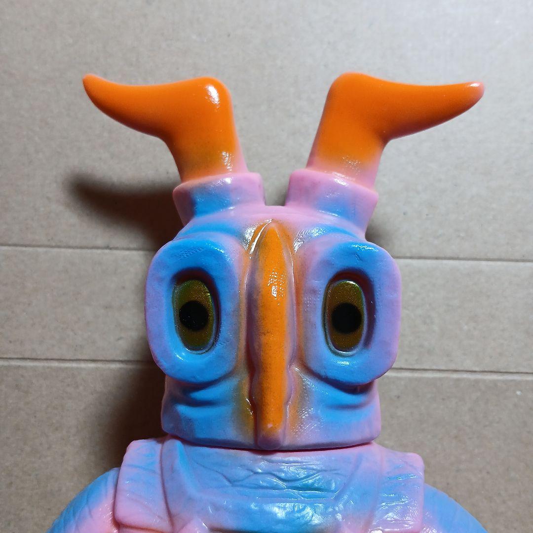 ウ*ン様 ブルマァク 復刻 ウルトラマン 怪獣 ソフビ ゼットン