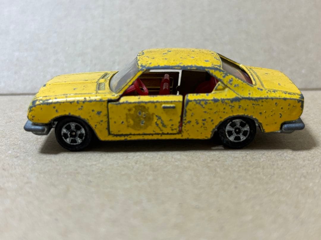 トミカ 1Aホイール コロナ マークII 黄色 黒箱 日本製