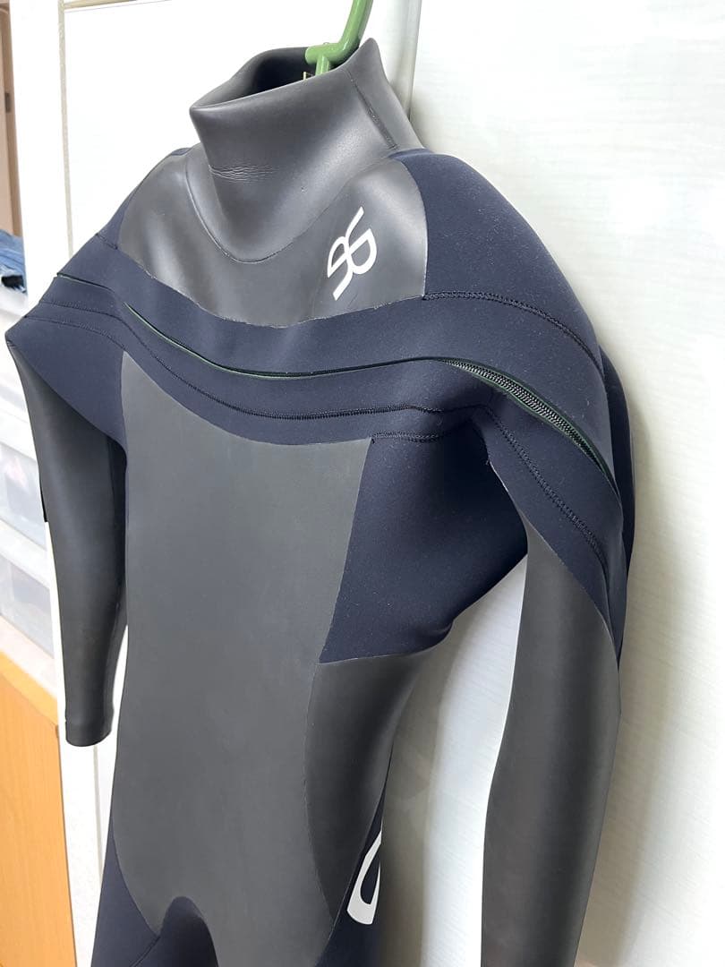 ★新品132,000円★メンズL/MLラッシュRASHウェットスーツ　セミドライ