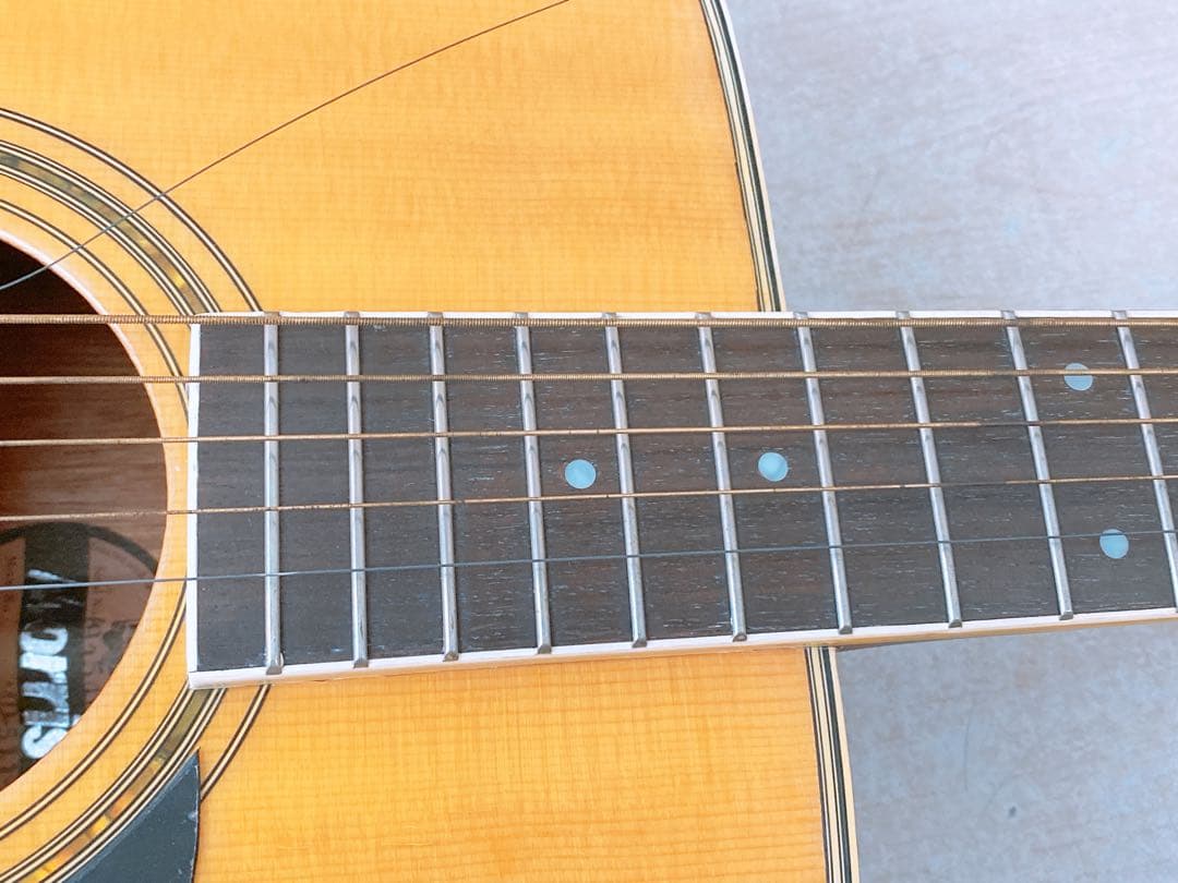 モーリス Morris アコースティックギター アコギ 元箱付き 弦楽器