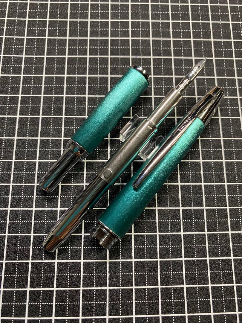 筆記具 PILOT CAPLESS decimo Emerald-Green FP