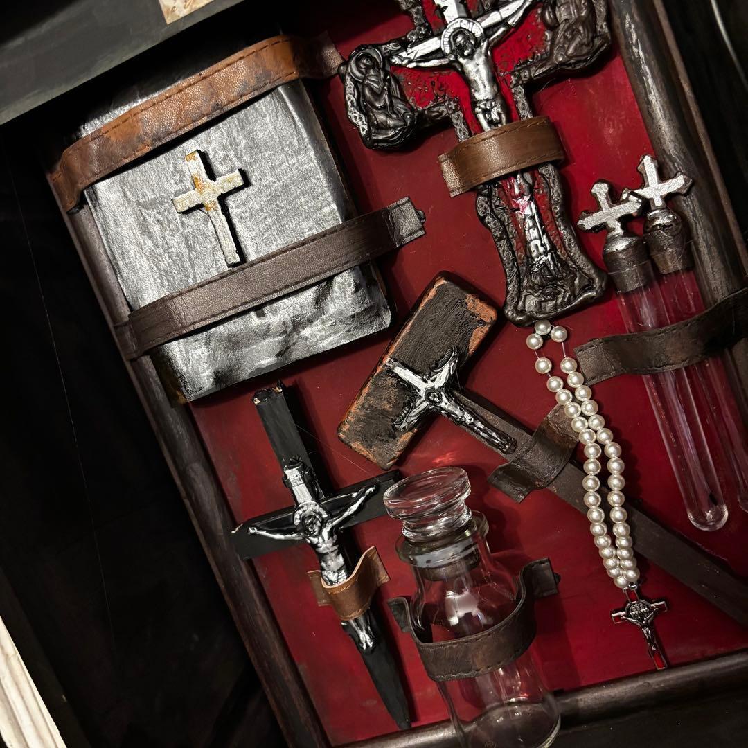 【Special Price】 悪魔撲殺箱(middleサイズ)オブジェ