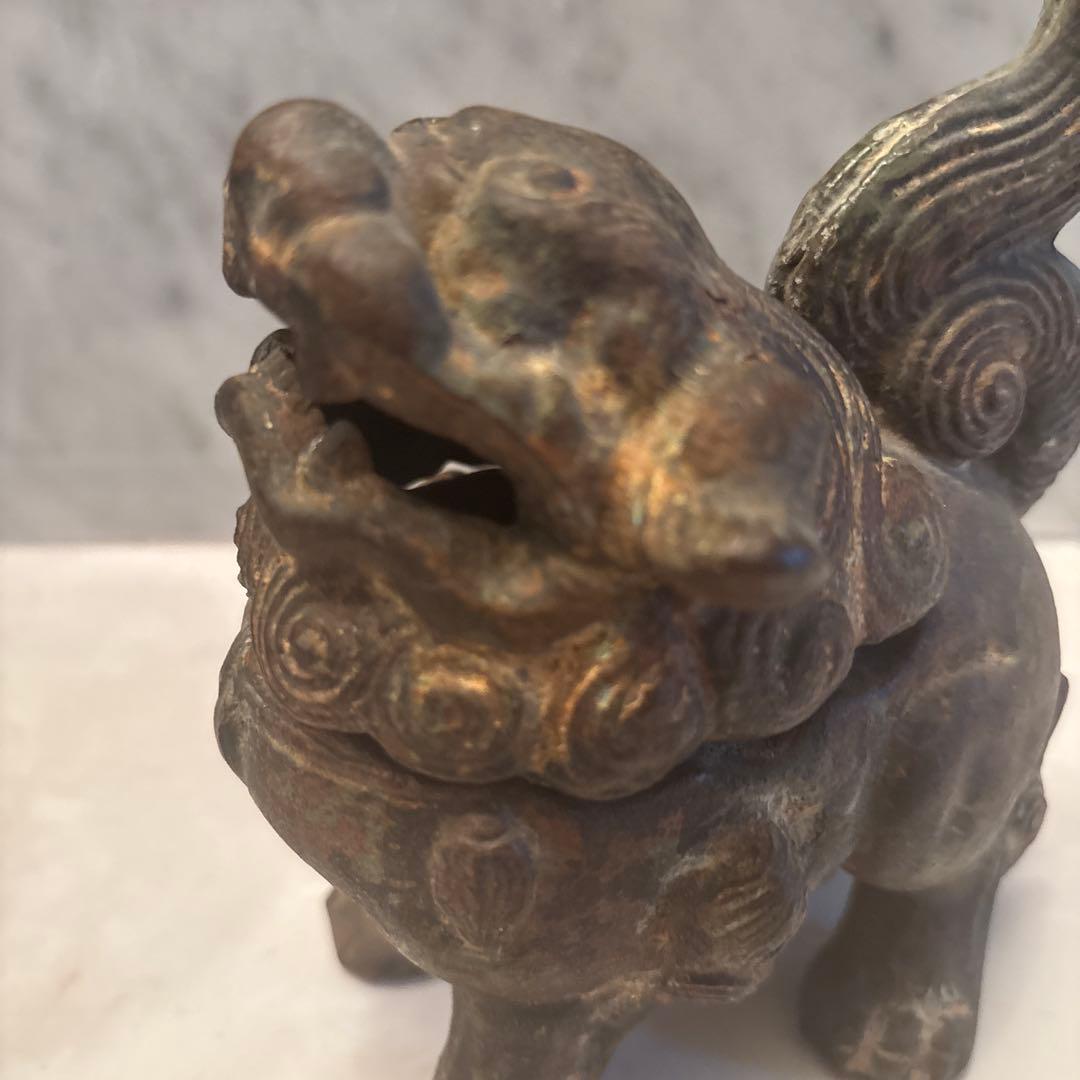 アンティーク可愛らしくも威厳のある唐獅子の芸術的な彫刻造形の鉄・真鍮の香炉