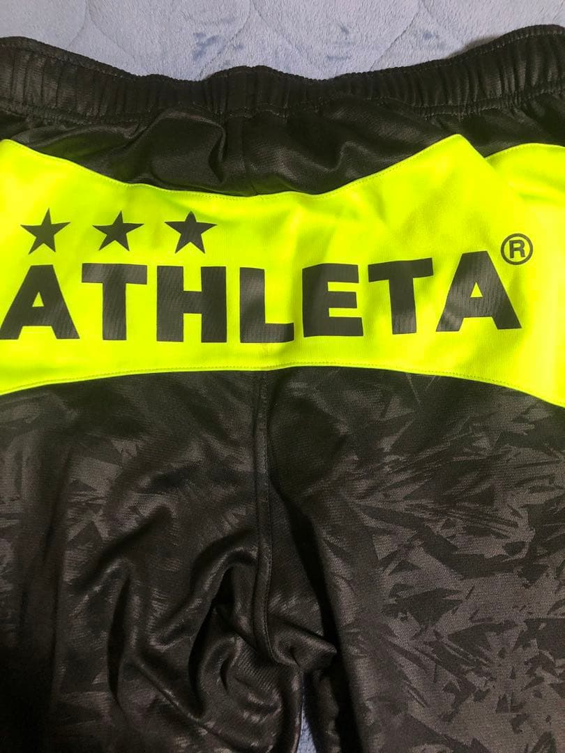 ATHLETA ジャージ 上下セット ブラック/イエロー　サイズＬ
