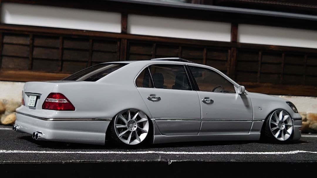 1/24 アオシマ ファブレス 30セルシオ 完成品