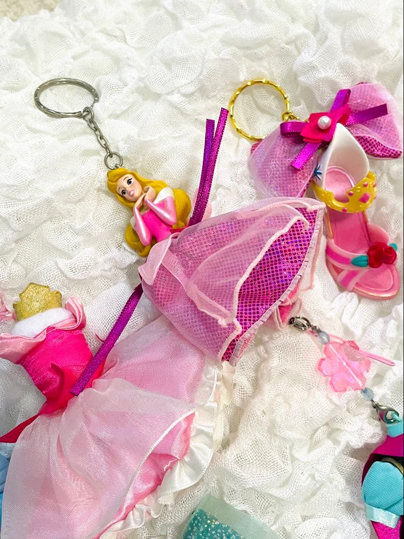 最終値下！ディズニープリンセス キーホルダー ドレス 靴 ハイヒール