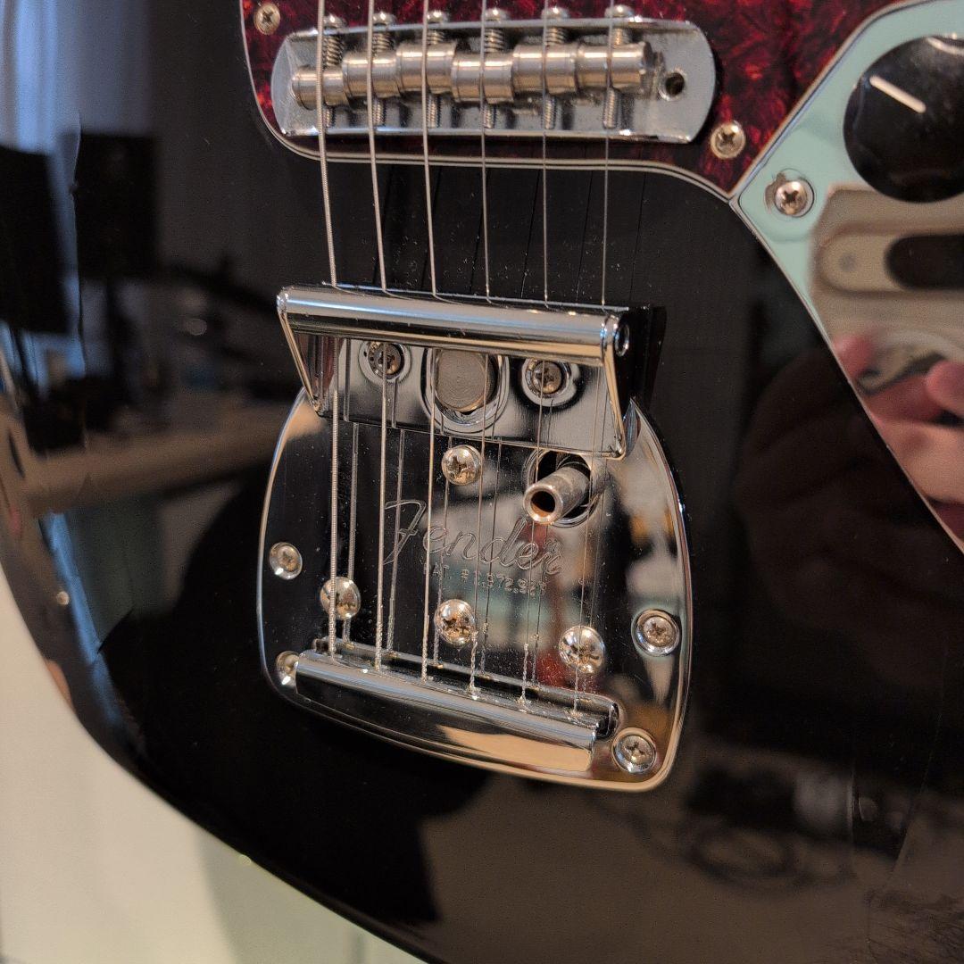 Fender Vintera II 70s Jaguar　フェンダー