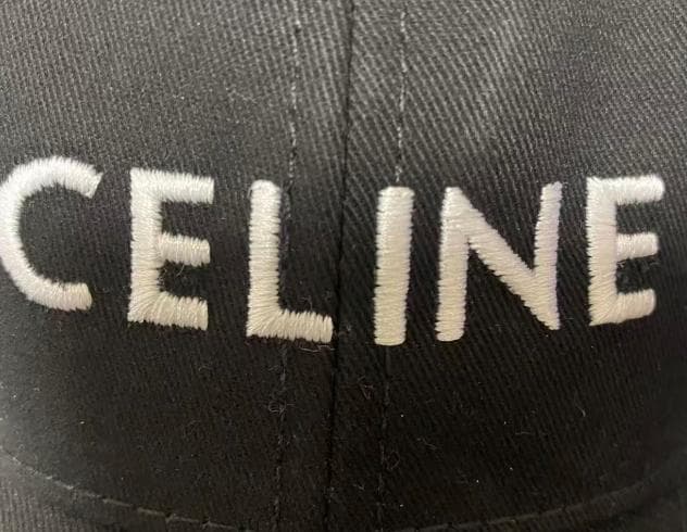 CELINE ベースボールキャップ
