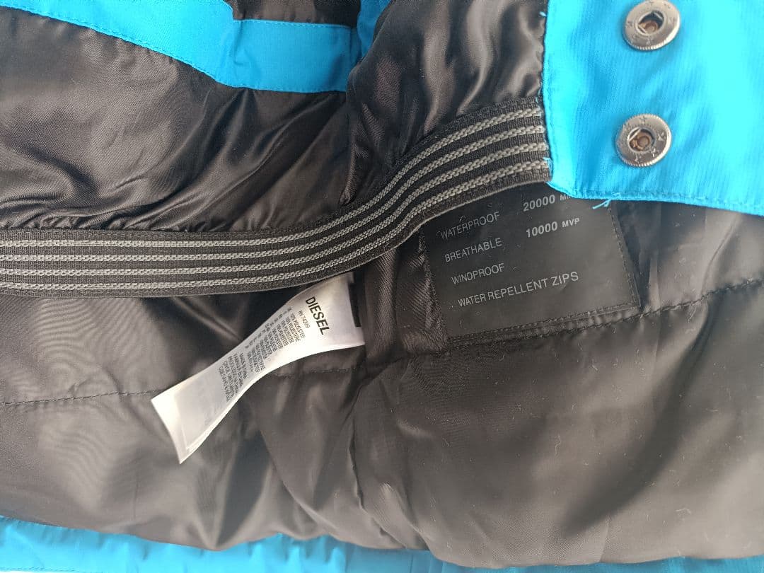 DIESEL 　アウター　子供用スキーウェア