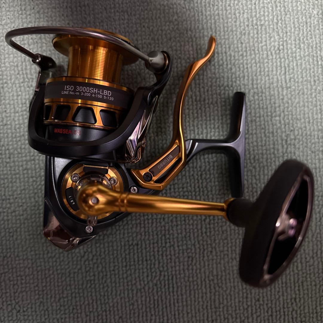 ISO 3000SH-LBD スピニングリール ATC機能搭載