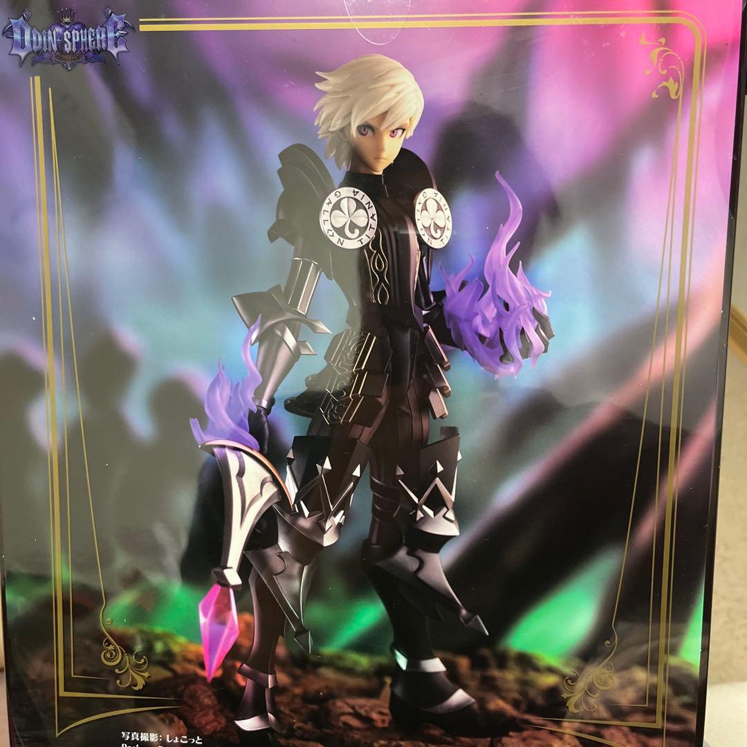 オーディンスフィア オズワルド　完成品フィギュア　新品　未開封