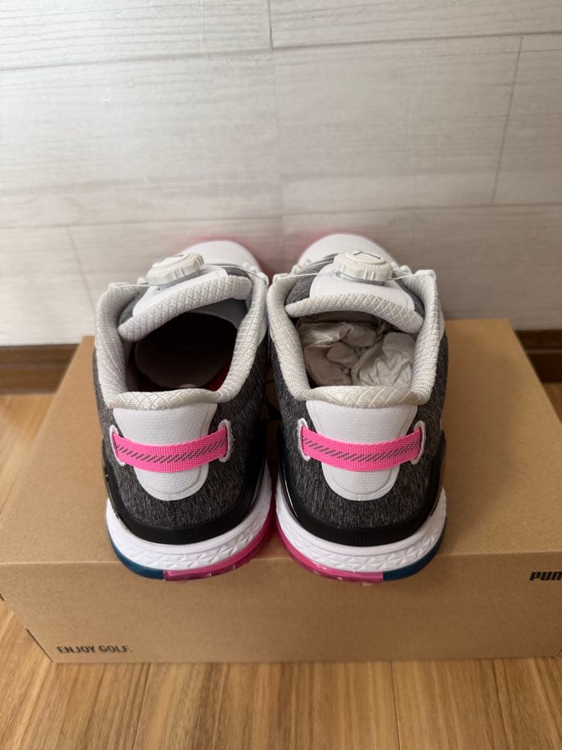 新品プーマ ゴルフシューズ スパイクレス アルファキャット 2.0 ディスク