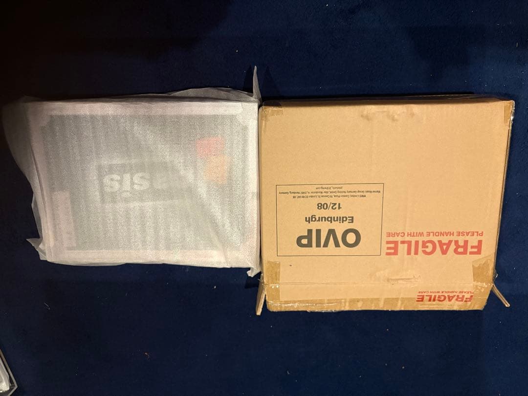 タ*ラ様 Oasis Fan Package VIPノベルティボックス　エディン