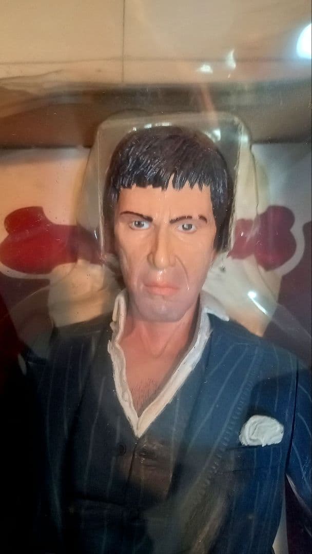 NECA Scarface スカーフェイストニーモンタナ 18インチ 青スーツ