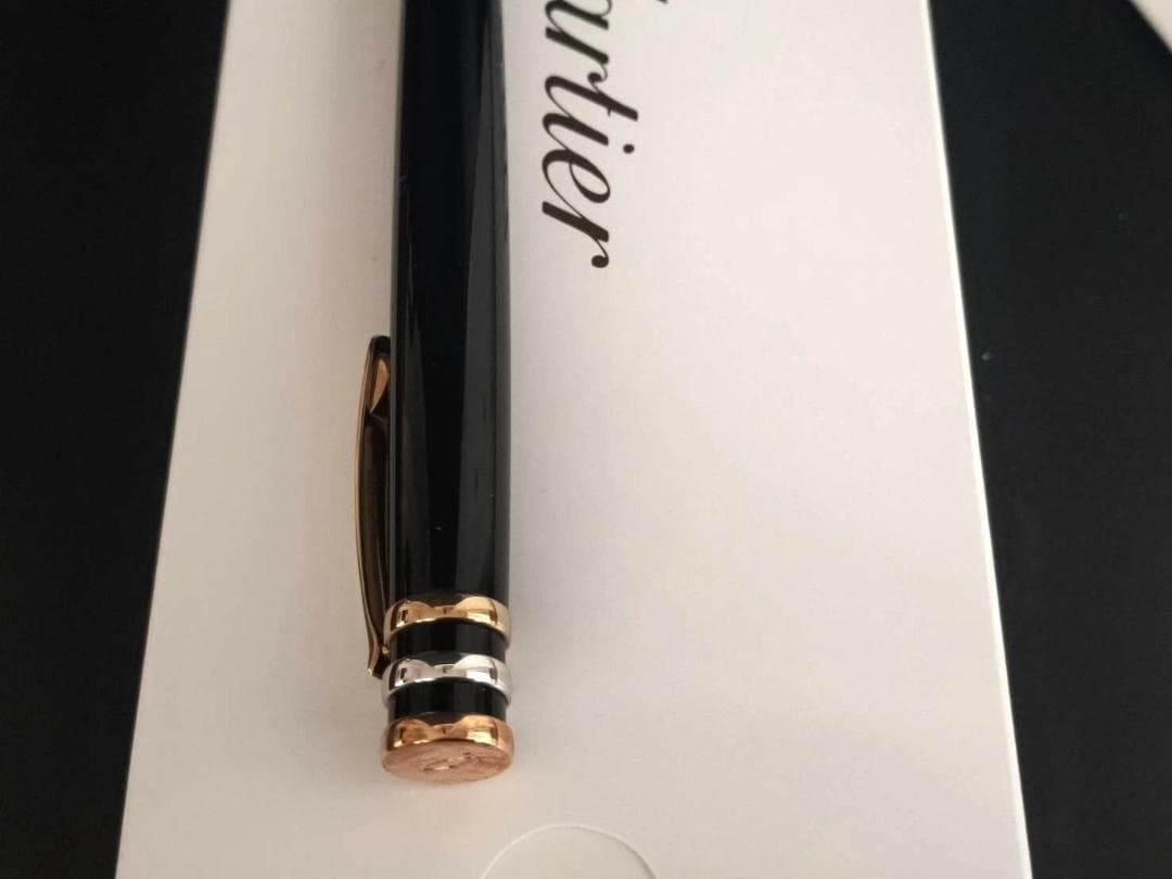 希少新品 カルティエ Cartierトリニティ ドゥ カルティエ ボールペン