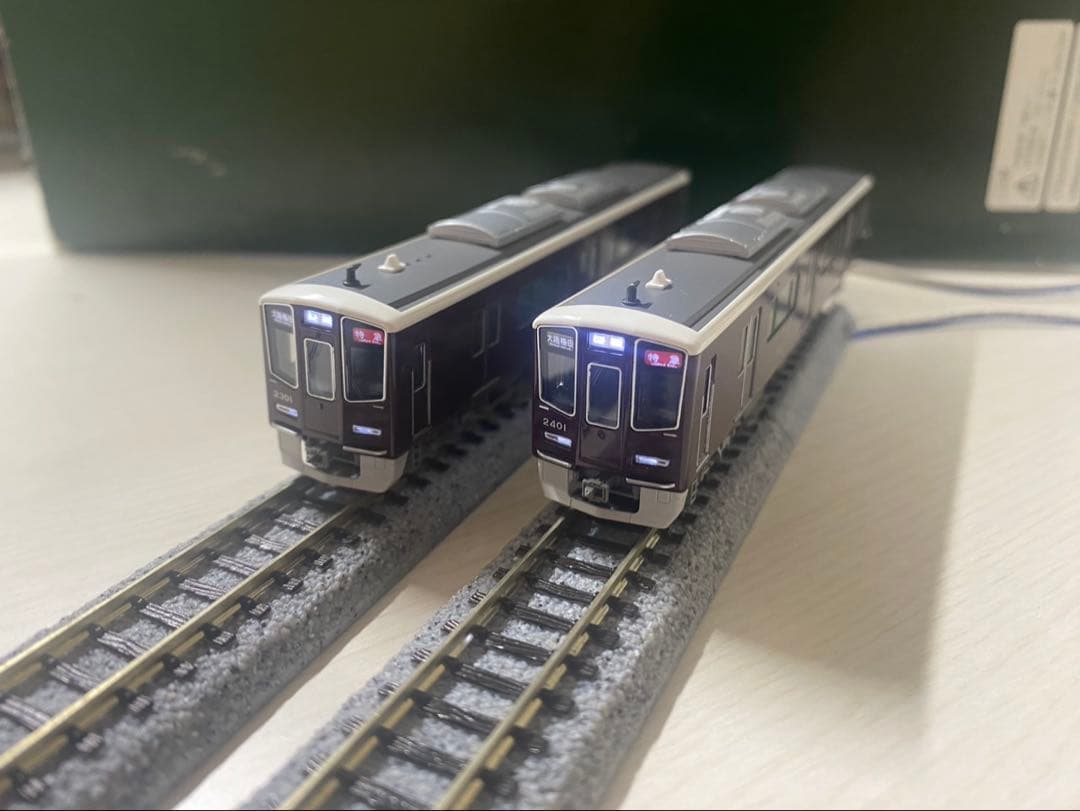 KATO 阪急電鉄2300系 基本セット4両