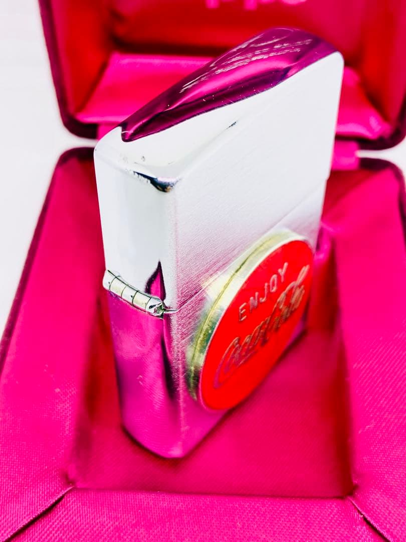 1996年enjoy＊コカコーラ＊ホーロー琺瑯丸看板＊エナメル七宝ボタンサイン