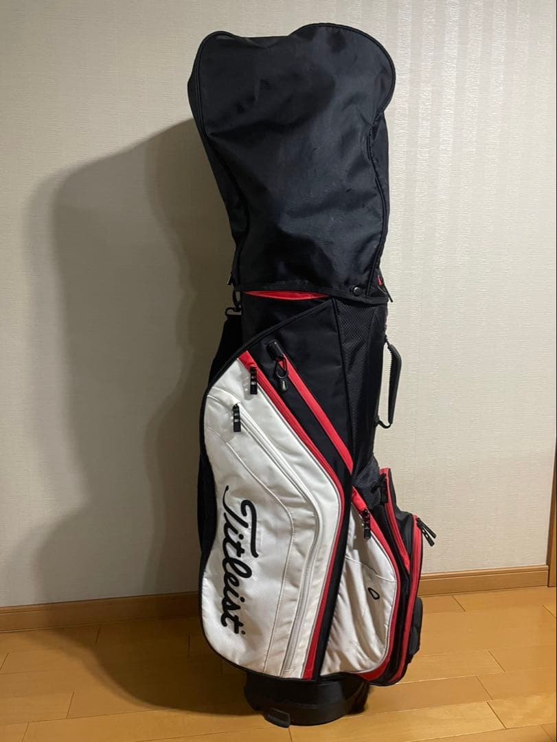 Titleist キャディバッグ 14分割フルセパレート黒/白/赤
