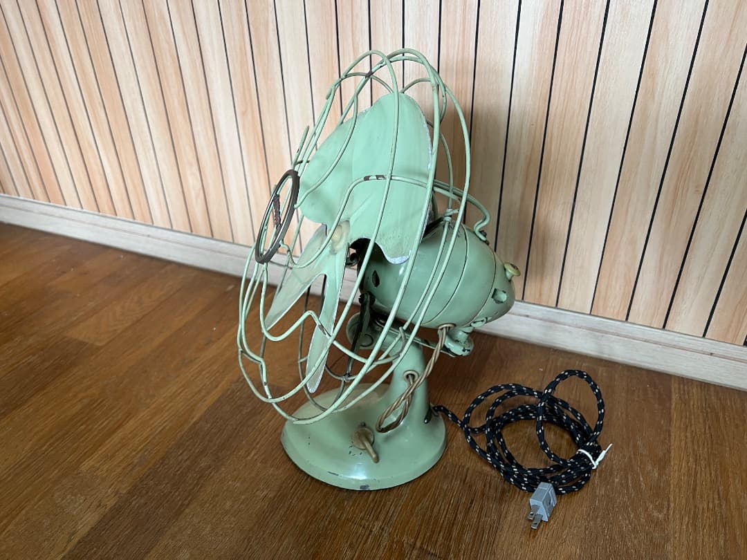 卓上レトロ扇風機　　日立 M-6032　通電確認済み