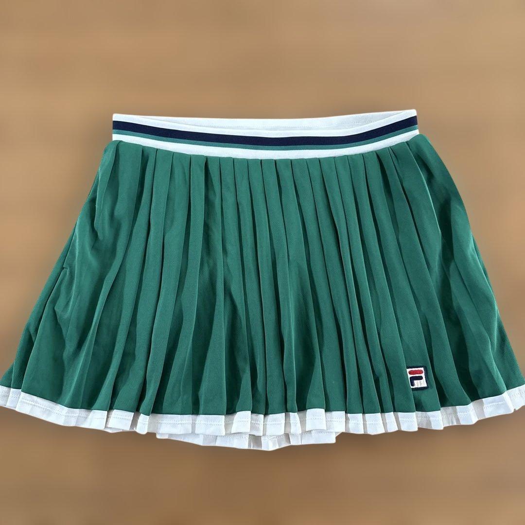 フィラ　テニスウェア　上下セット