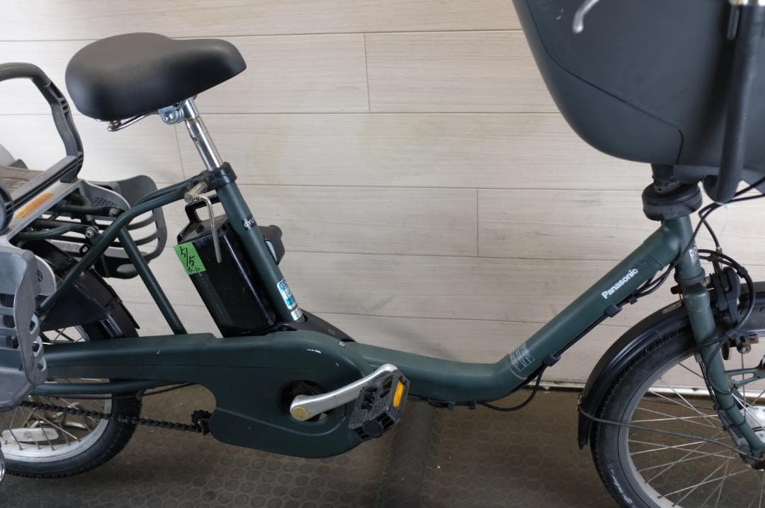 A )パナギュット　20インチ3段　13.2Ah（5点灯）充あり キー追加