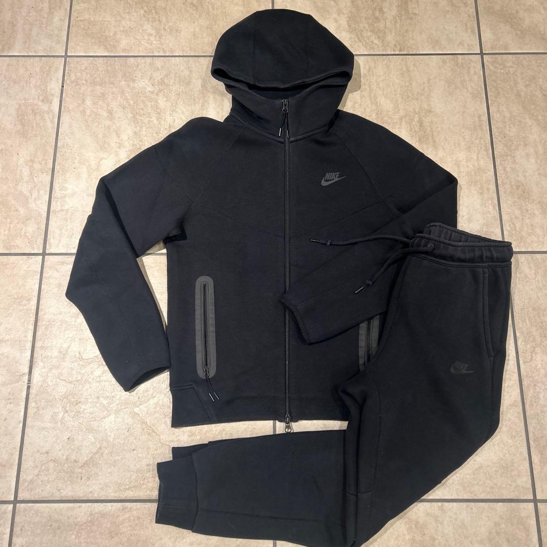 NIKE テックフリース　セットアップ　ブラック