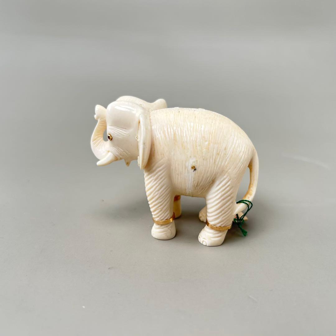 象の形 彫刻極上根付天然素材アンティーク骨董飾り物古美術置物細密細工