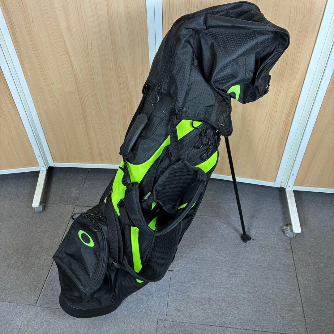 OAKLEYオークリー　スタンド付キャディバッグ　ゴルフバッグ　キャディバッグ