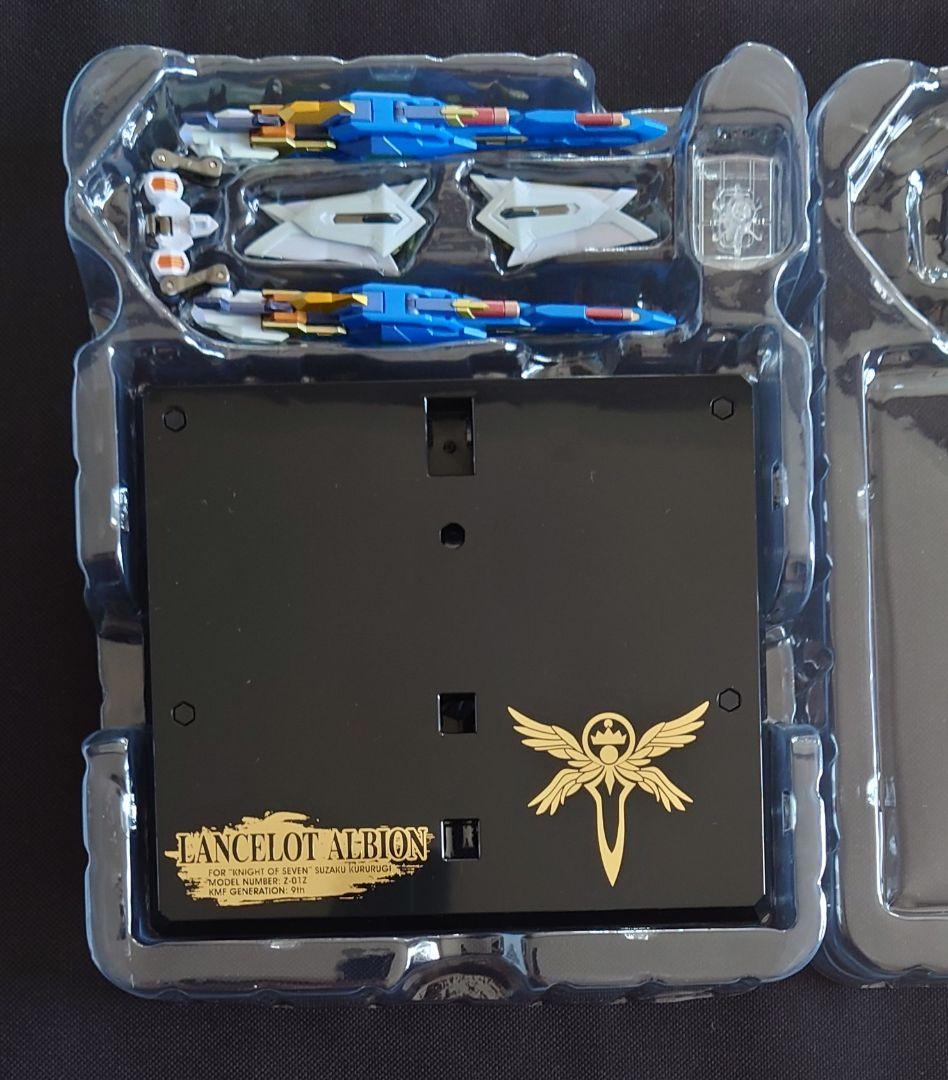 L BUILD メタルビルド ランスロット アルビオン　開封品