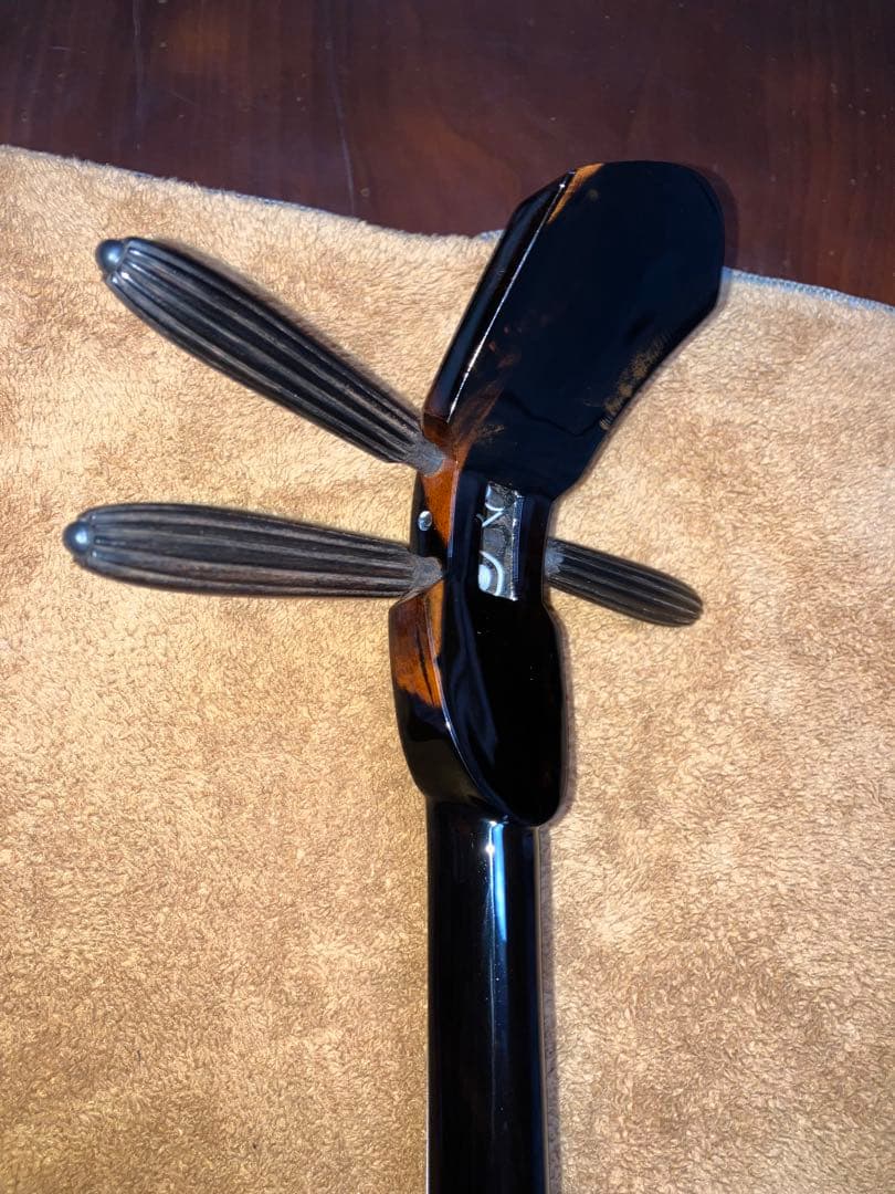 沖縄三線最高峰八重山黒木真壁型本皮一枚張りスンチ塗りウズラミ期間限定の出品