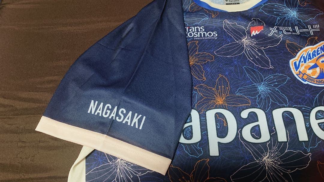 u*e様 Vファーレン長崎V-VAREN NAGASAKI復刻ユニフォームTシャ