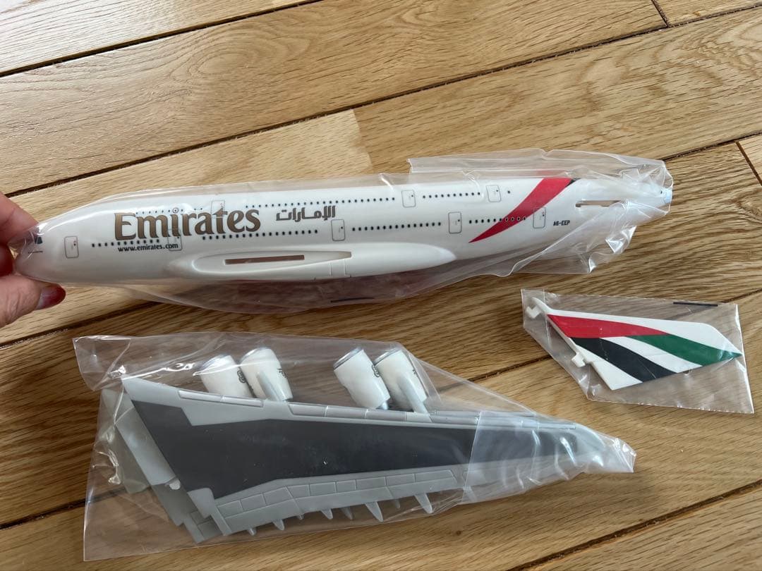 新品未開封 エミレーツ航空 Airbus A380-800 航空機模型