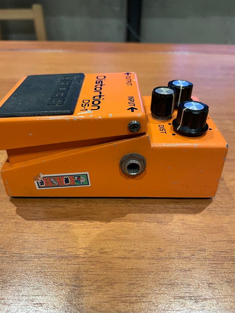 ギター BOSS Distortion DS-1